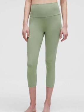 Lululemon Align High-Rise Crop 21", dessert green, size 6